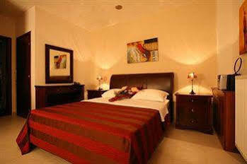 Epavlis Hotel Kalambaka Bagian luar foto
